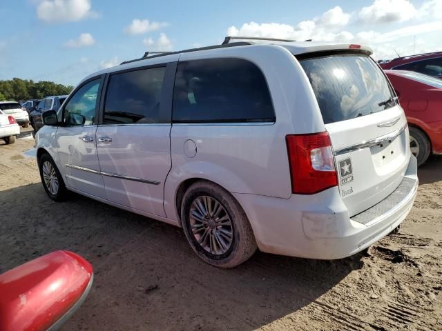 2016 Chrysler Town & Country Touring L