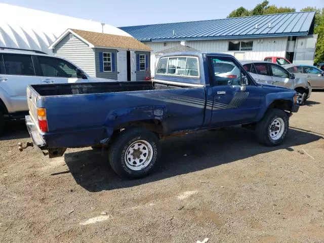 1987 Toyota Pickup RN64 DLX