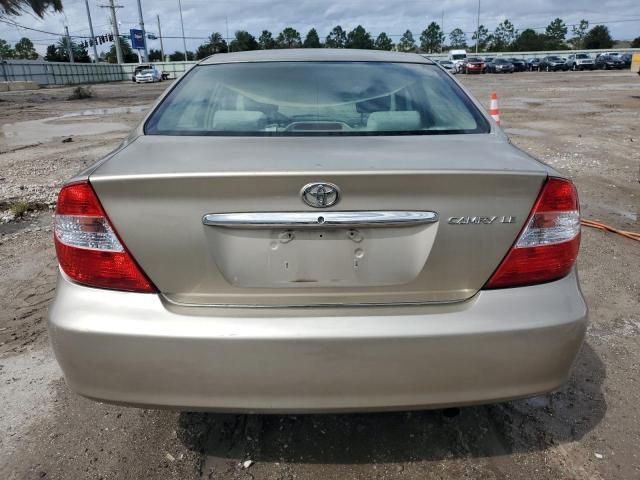 2004 Toyota Camry LE