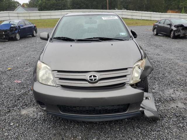 2005 Scion XA