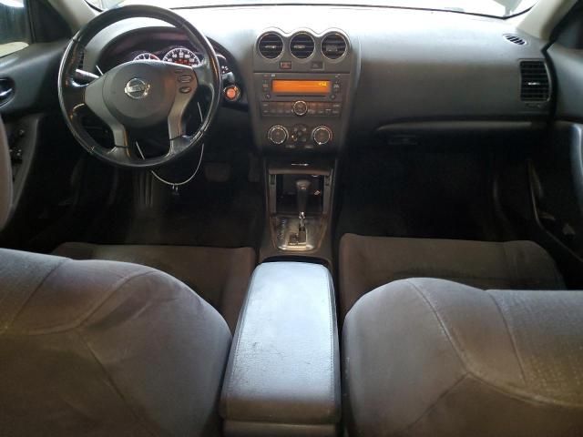 2010 Nissan Altima Base