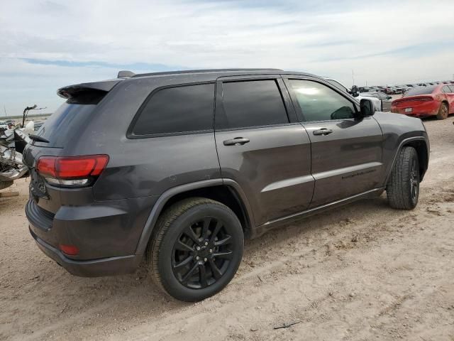 2020 Jeep Grand Cherokee Laredo