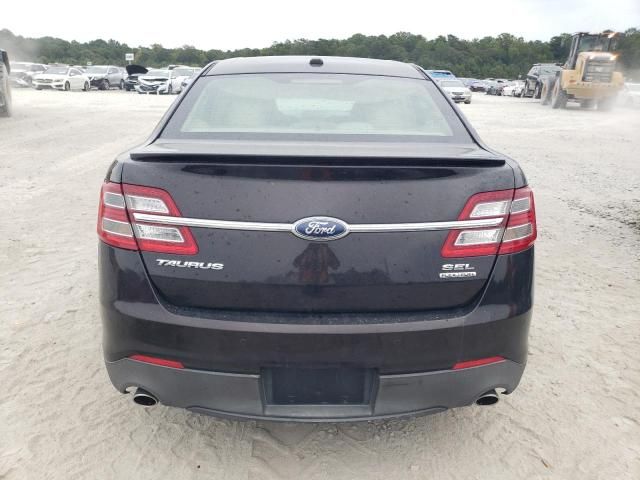 2013 Ford Taurus SEL