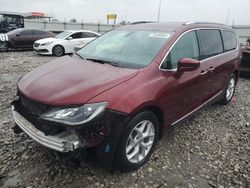 Salvage cars for sale at Cahokia Heights, IL auction: 2018 Chrysler Pacifica Touring L