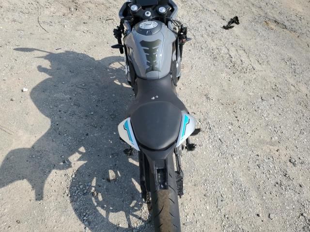 2023 Cf Moto 300SS