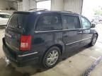 2010 Chrysler Town & Country Limited