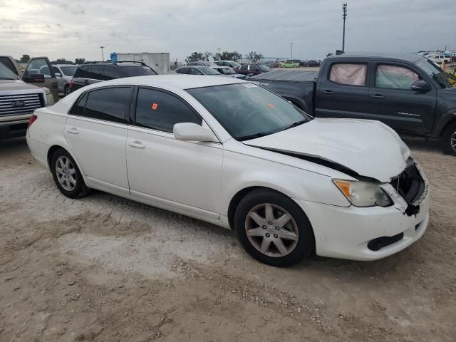 2010 Toyota Avalon XL