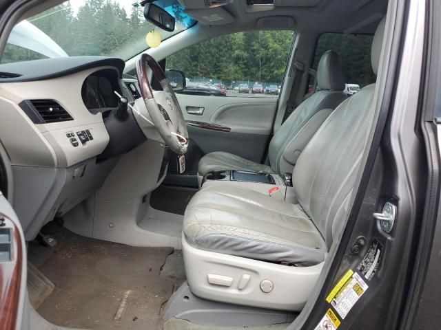 2011 Toyota Sienna XLE