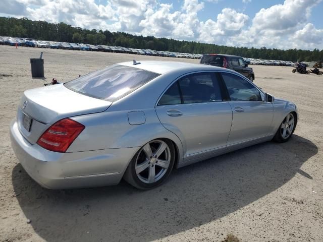 2011 Mercedes-Benz S 550