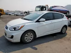 Compre carros salvage a la venta ahora en subasta: 2016 Hyundai Accent SE