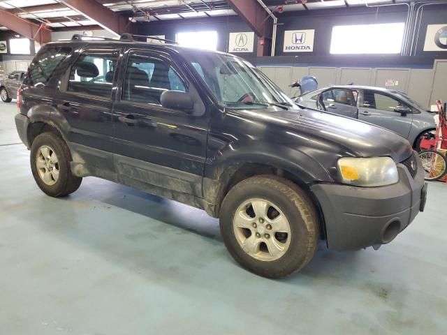 2005 Ford Escape XLS