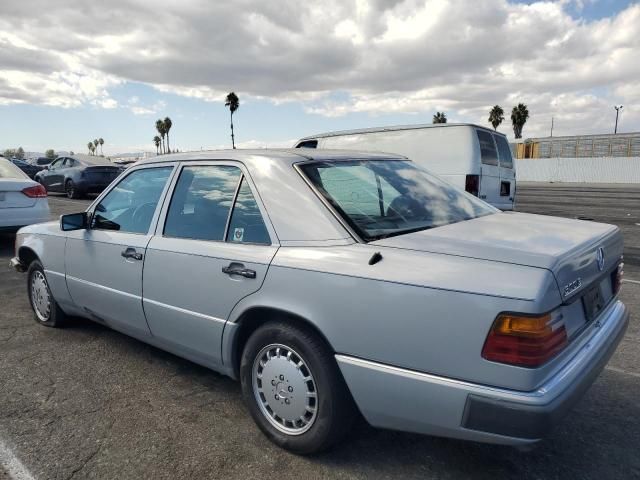 1990 Mercedes-Benz 300 E