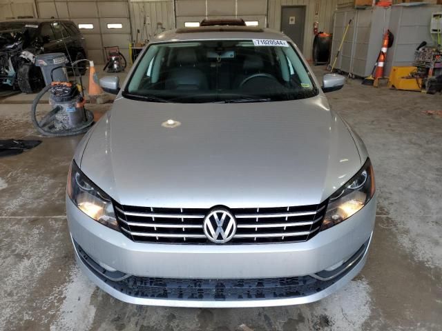 2013 Volkswagen Passat SE