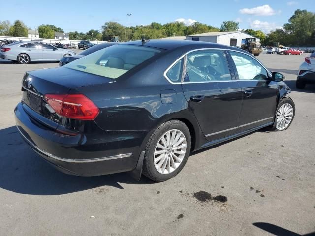 2016 Volkswagen Passat SE