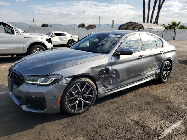 2022 BMW 530E