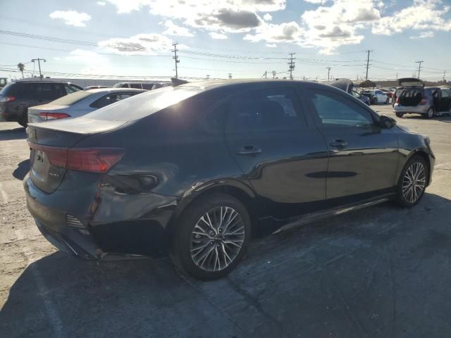 2023 KIA Forte GT Line