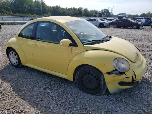 2010 Volkswagen New Beetle