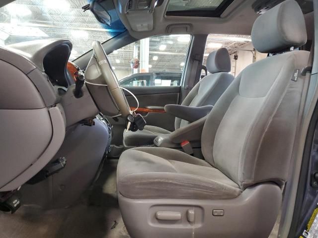 2006 Toyota Sienna XLE