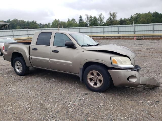 2006 Mitsubishi Raider XLS