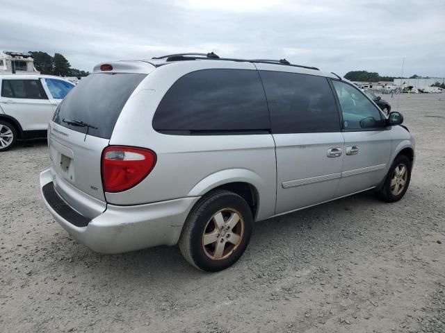 2005 Dodge Grand Caravan SXT