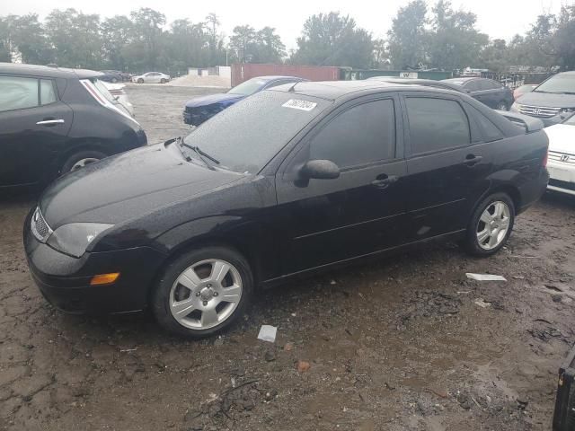 2005 Ford Focus ZX4