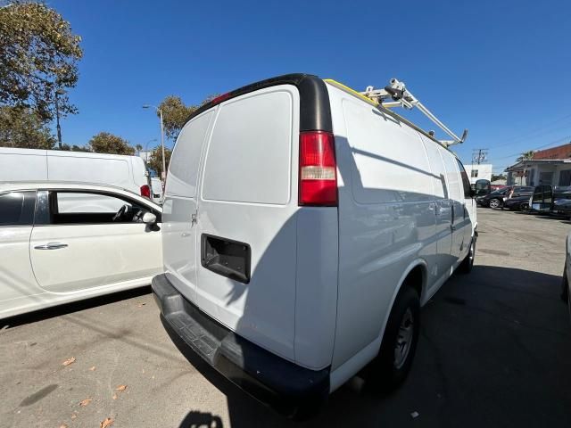 2014 Chevrolet Express G2500