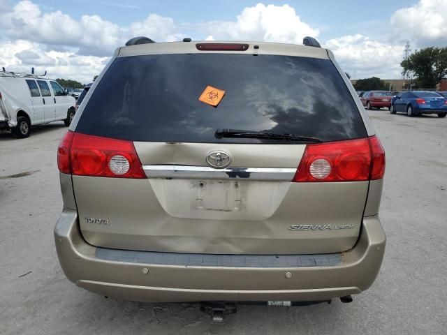 2006 Toyota Sienna XLE