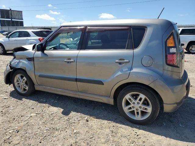 2011 KIA Soul +