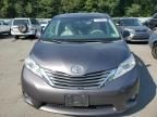 2014 Toyota Sienna XLE