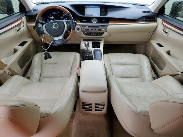 2015 Lexus ES 300H