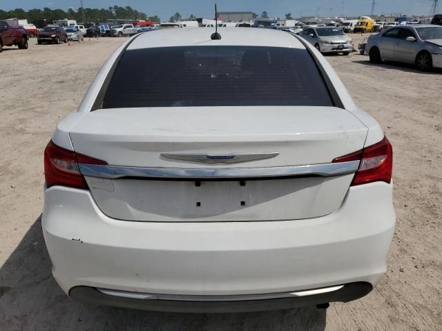 2013 Chrysler 200 Touring