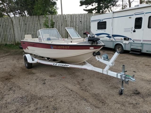 1996 Crestliner 1750 Fishh