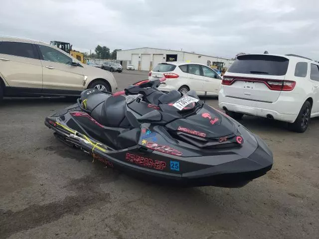 2023 Seadoo RXT300