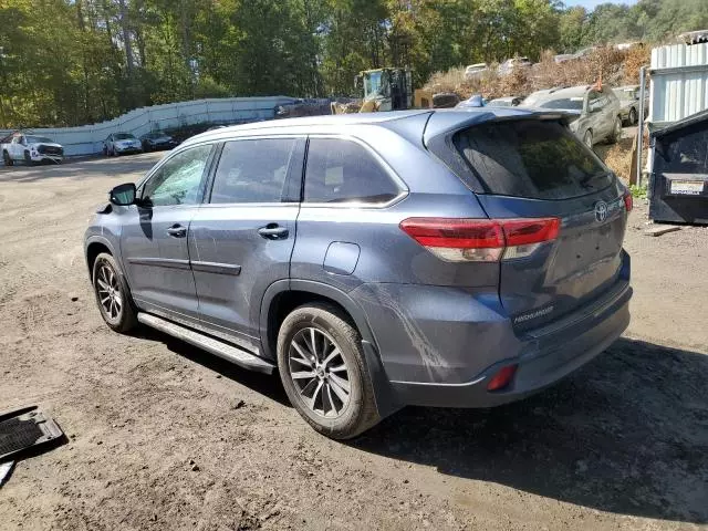 2018 Toyota Highlander SE