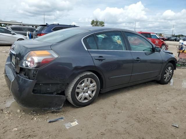 2011 Nissan Altima Base