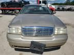 2000 Ford Crown Victoria