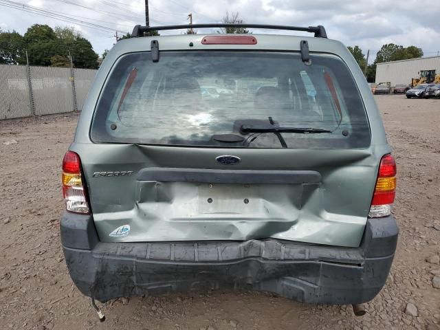 2005 Ford Escape XLS