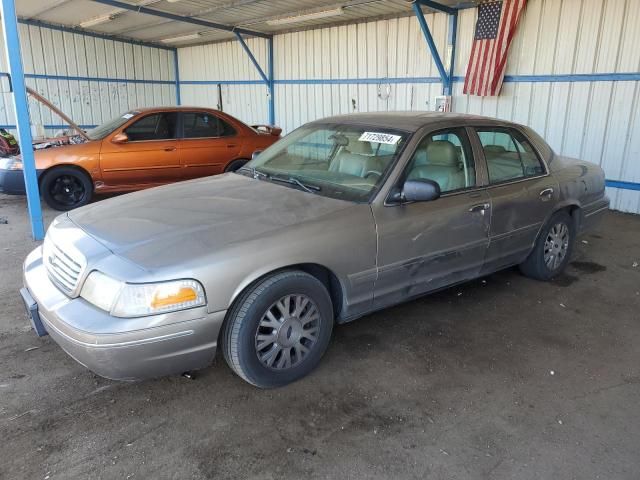 2005 Ford Crown Victoria LX