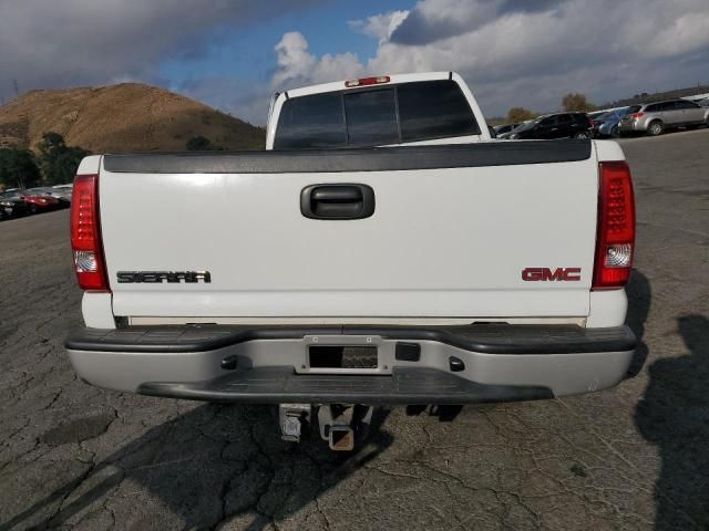 2005 GMC New Sierra C1500