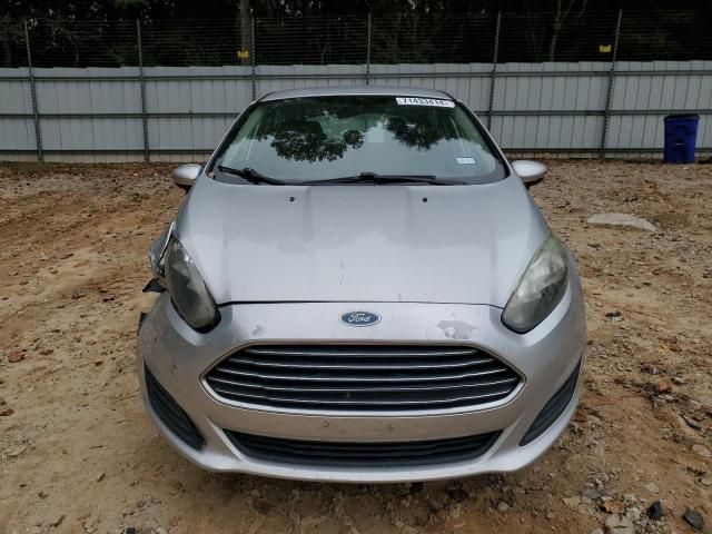 2015 Ford Fiesta SE