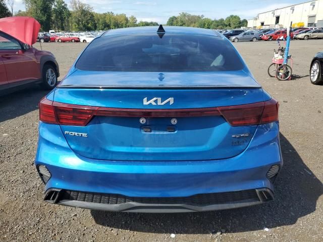 2022 KIA Forte GT Line