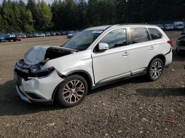 2016 Mitsubishi Outlander SE