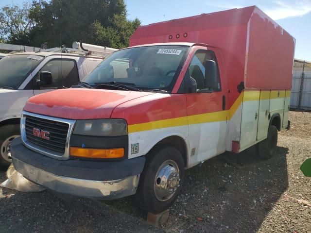 2005 GMC Savana Cutaway G3500