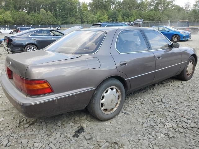 1992 Lexus LS 400