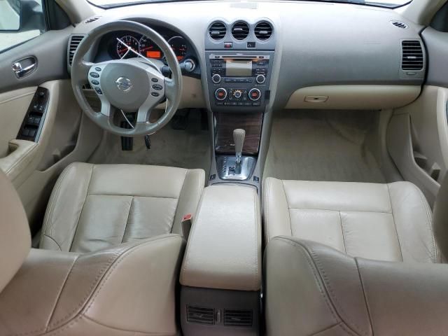 2011 Nissan Altima Base