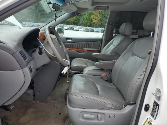 2008 Toyota Sienna XLE