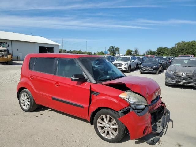 2013 KIA Soul +