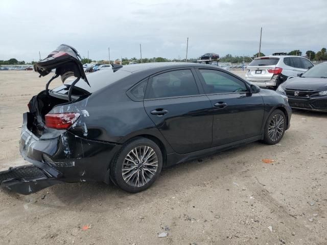 2023 KIA Forte GT Line