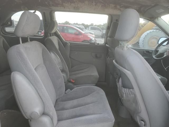 2005 Chrysler Town & Country