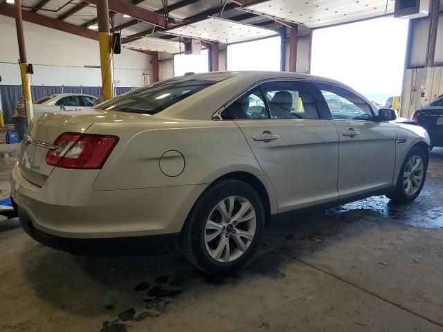 2011 Ford Taurus SEL